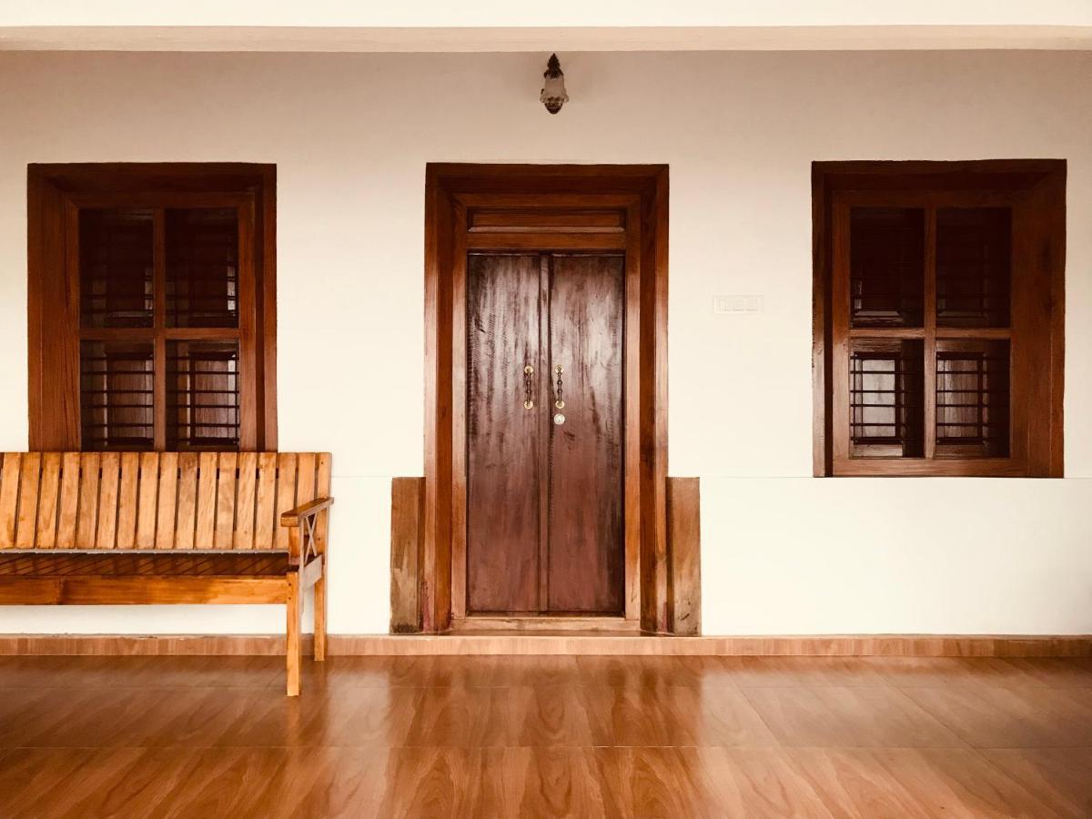 Partho Home Stay Padinjarathara Kültér fotó